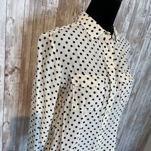 LOFT White & Black Polka Dot Button Down Shirt size Medium - Picture 2 of 4